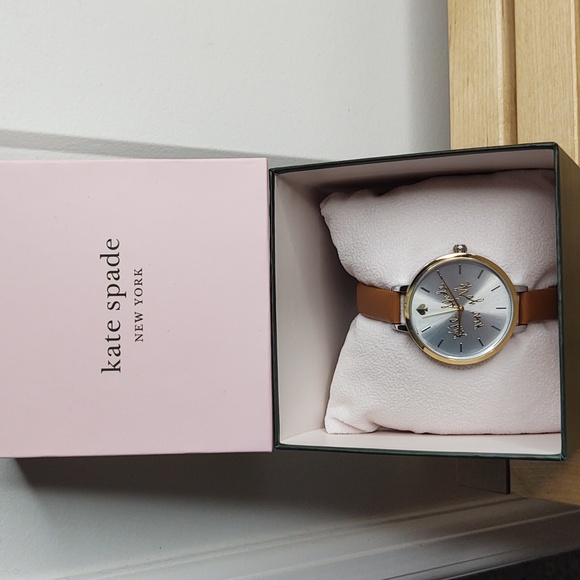 Kate Spade 💛🤎 New York Logo Two-Tone Dial, Leather Strap Watch, 34mm, 🆕 - Picture 9 of 14